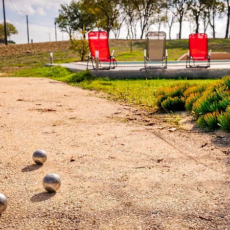 ​Le Gîte du Lac - Piscine Privée Tatil Evi Brugnens
