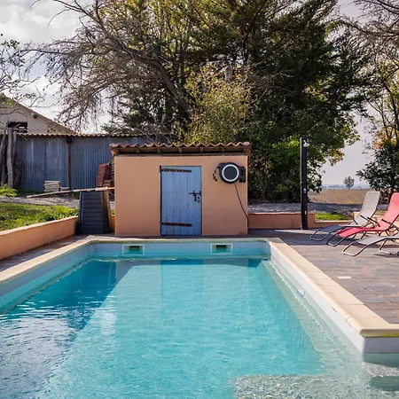 ​le Du - Piscine Privee Urdens